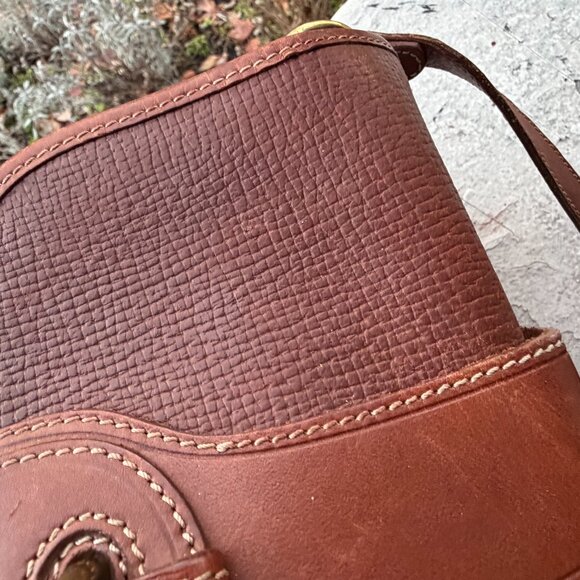 COACH Vintage Dakota Cassidy Small Saddle Box Grain Rare All Tan Crossbody Bag - Picture 12 of 13